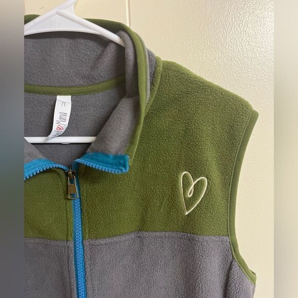 NWT Latched Mama Fleece Maternity Vest M - Picture 4 of 11